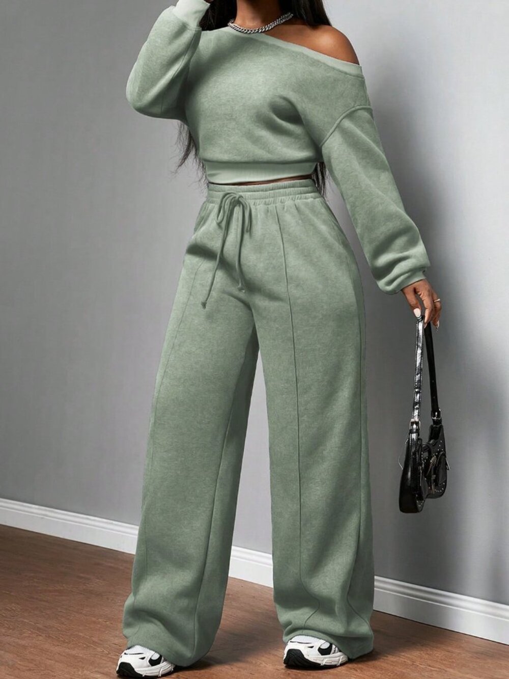 Green Casual Women's Elegant Lounge 2-Piece Set - Picture 6 of 6